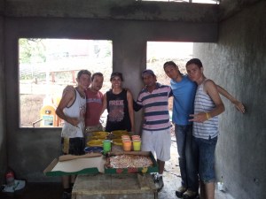 volunteer construction group